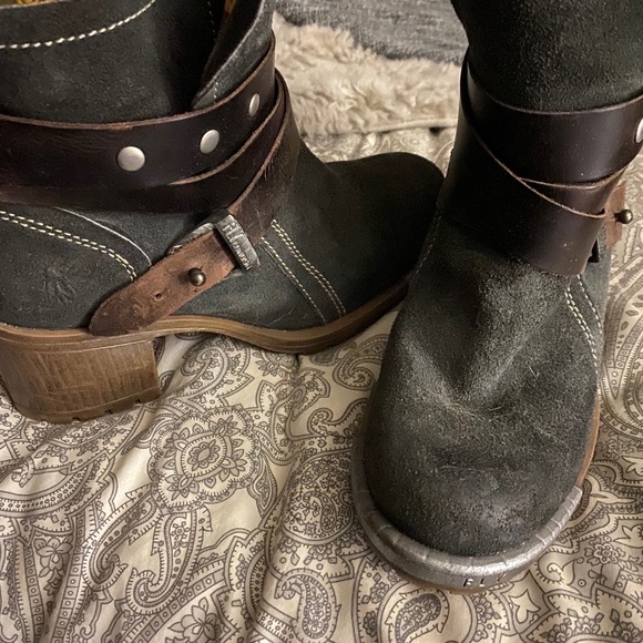 Fly London ankle boots - Picture 2 of 6